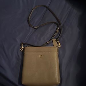 COPY - Coach Leather Kitt Crossbody